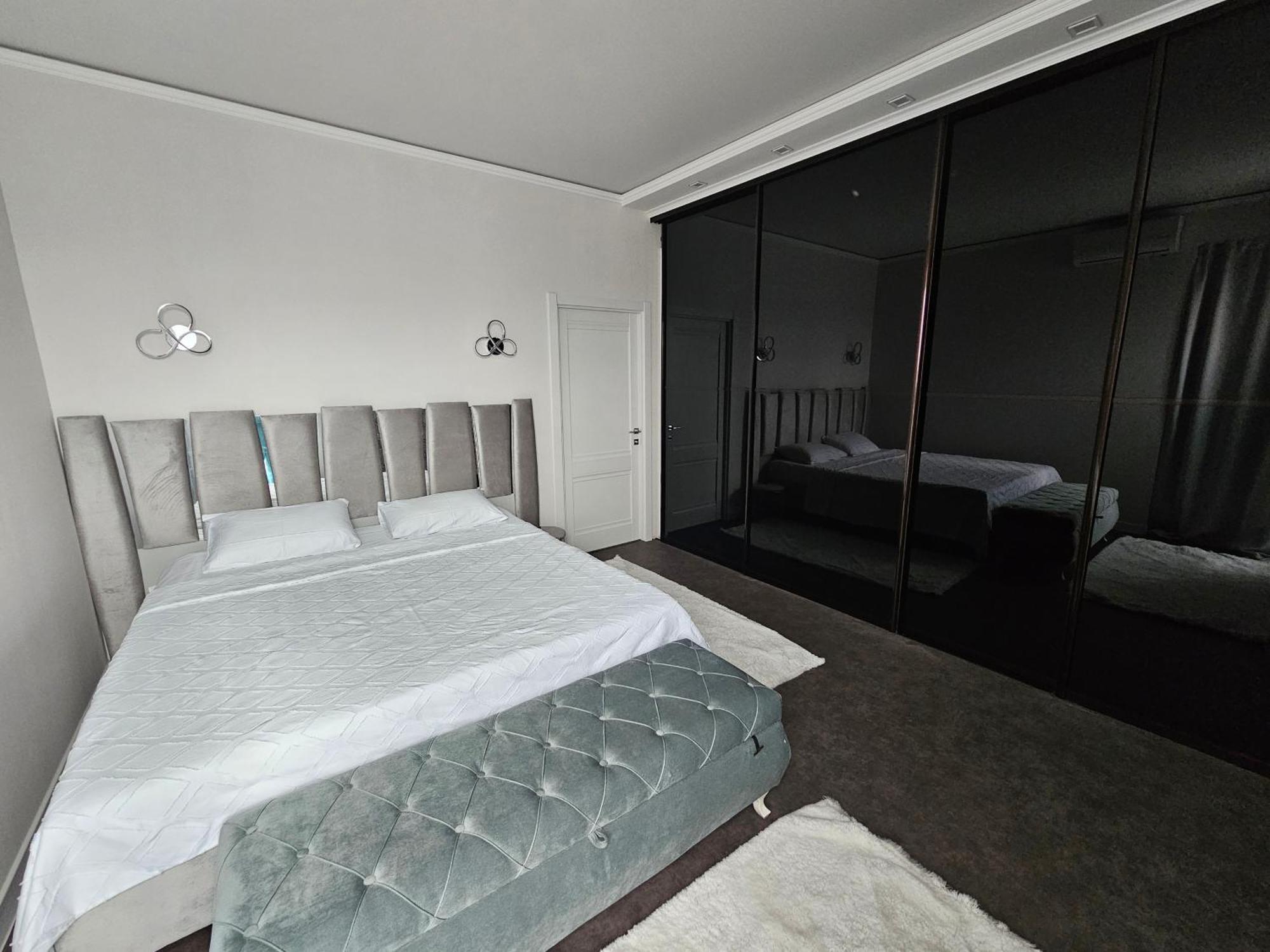 Apartament With Terras Κισινάου Εξωτερικό φωτογραφία