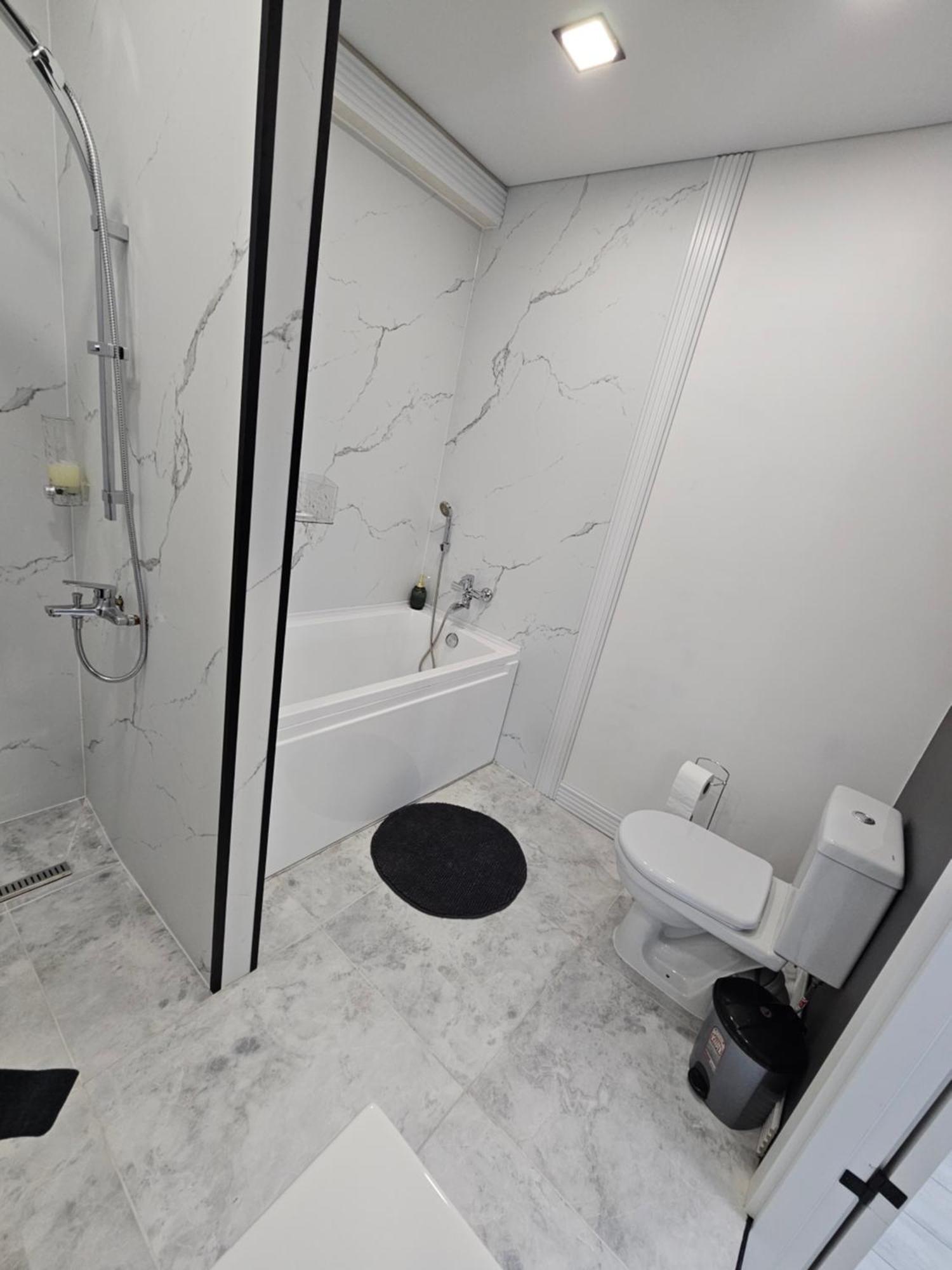 Apartament With Terras Κισινάου Εξωτερικό φωτογραφία