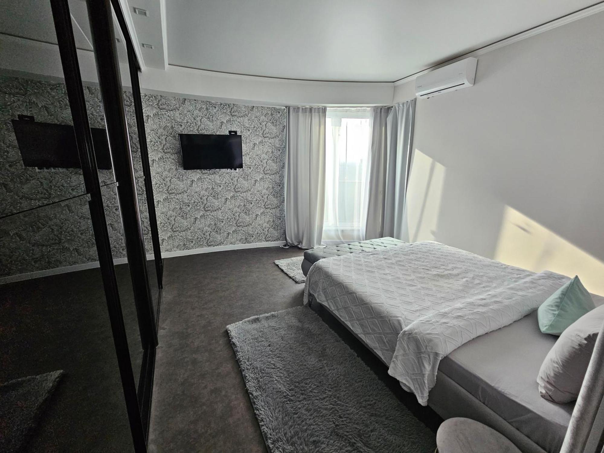 Apartament With Terras Κισινάου Εξωτερικό φωτογραφία