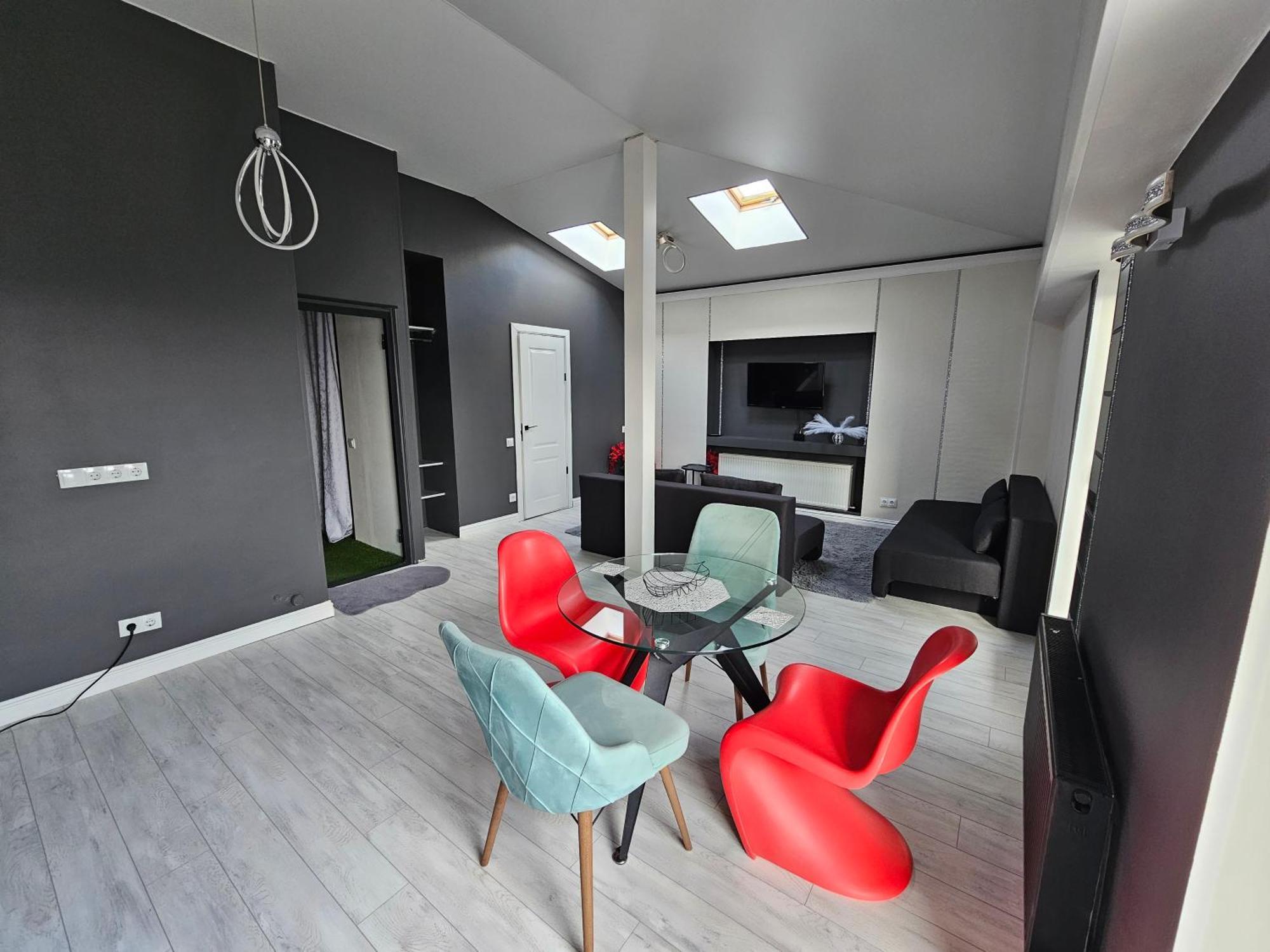 Apartament With Terras Κισινάου Εξωτερικό φωτογραφία